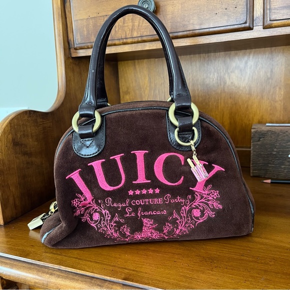 Juicy Couture Handbags - Juicy Couture Vintage Brown Bowling Bag Purse with Pink Accents
